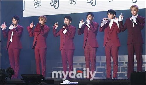 J组出道,青春闪耀，梦想启航  第1张